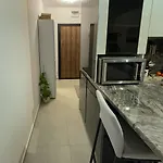 Nelly's Place 10 Апартамент *