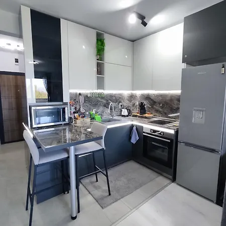 Апартамент Nelly's Place 10