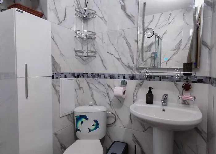 Nelly's Place 10 Апартамент *