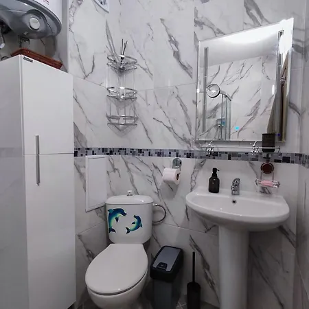 Nelly's Place 10 Apartament *