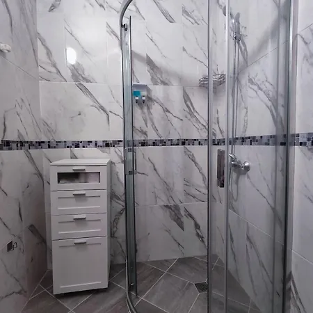 Nelly's Place 10 Shkorpilovtsi